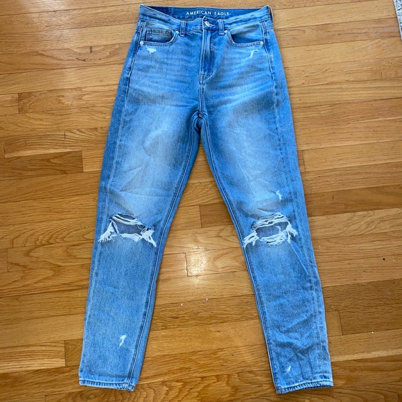 American Eagle Outfitters Denim - American Eagle Mom Jeans